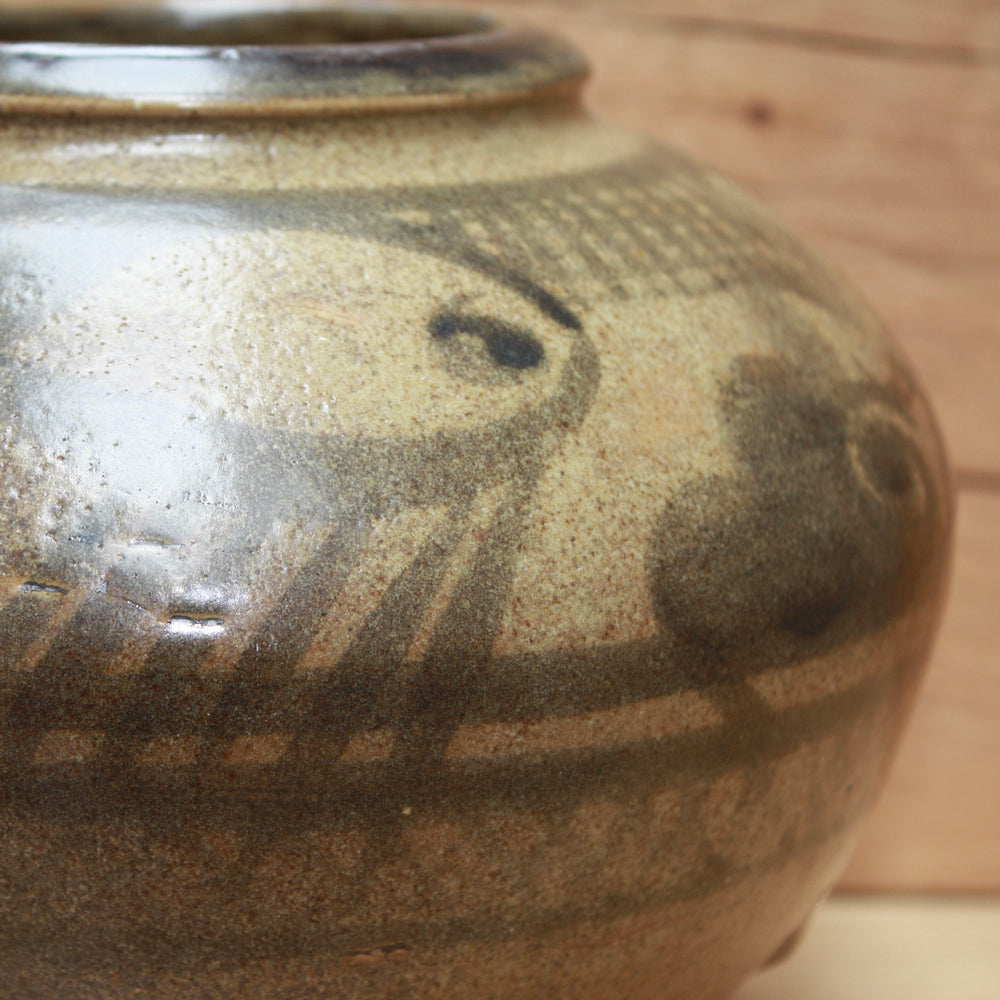 z ... sold ... studio pottery bowl circa 1935