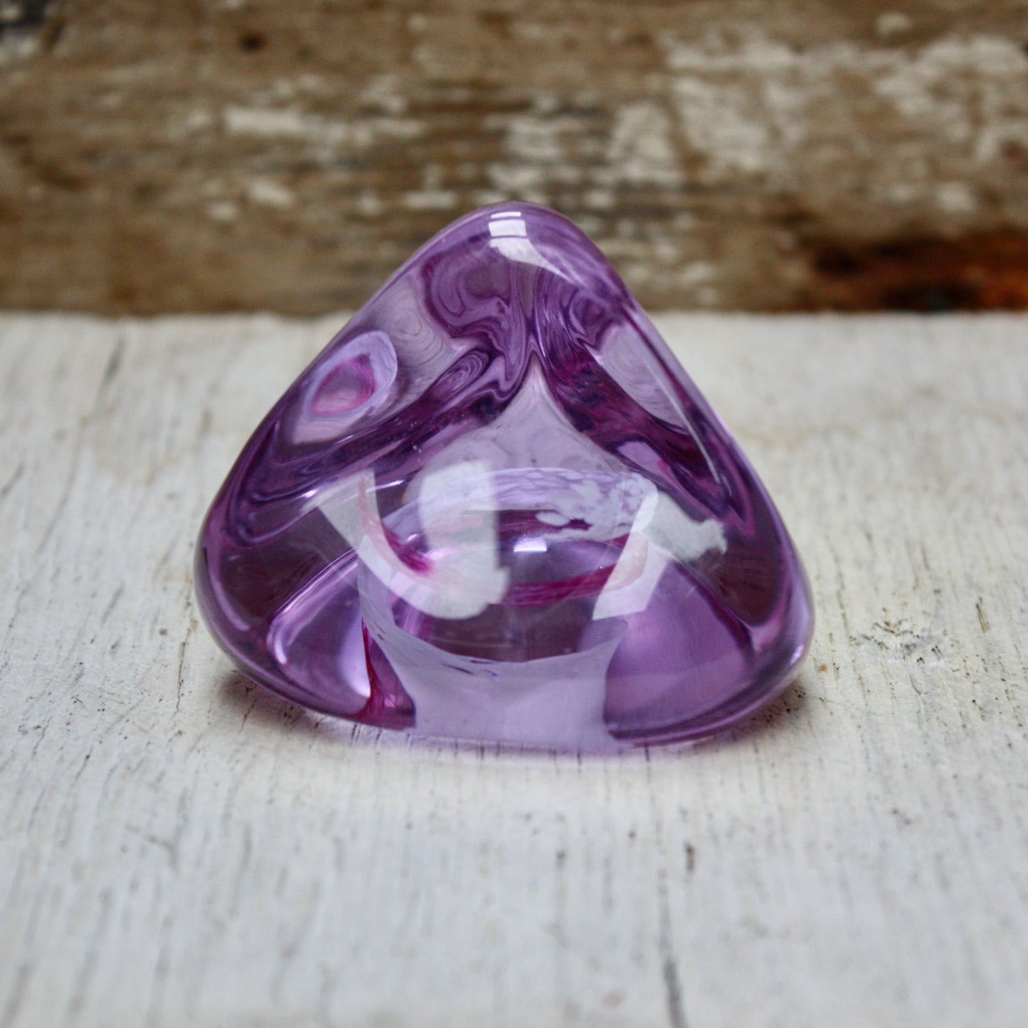 
                  
                    glass pebble paper weight no.1
                  
                
