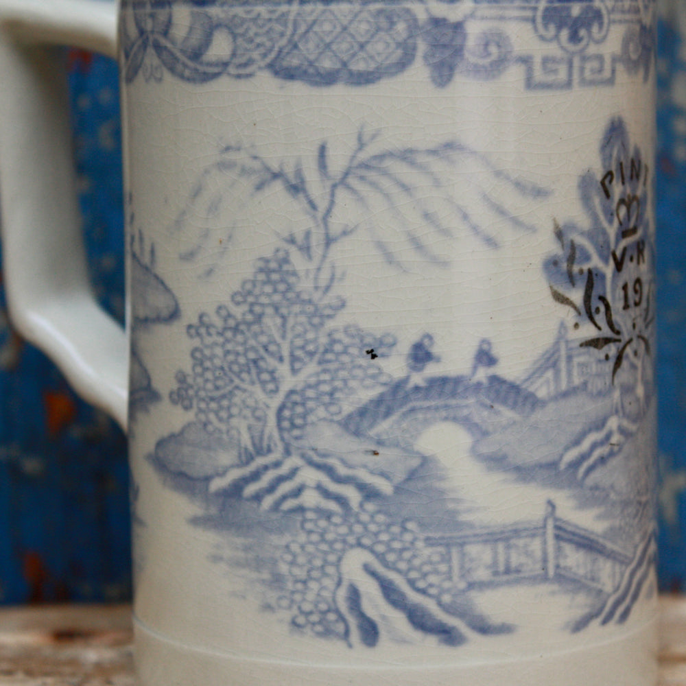 
                  
                    z ... sold ... victorian blue and white pint measure
                  
                