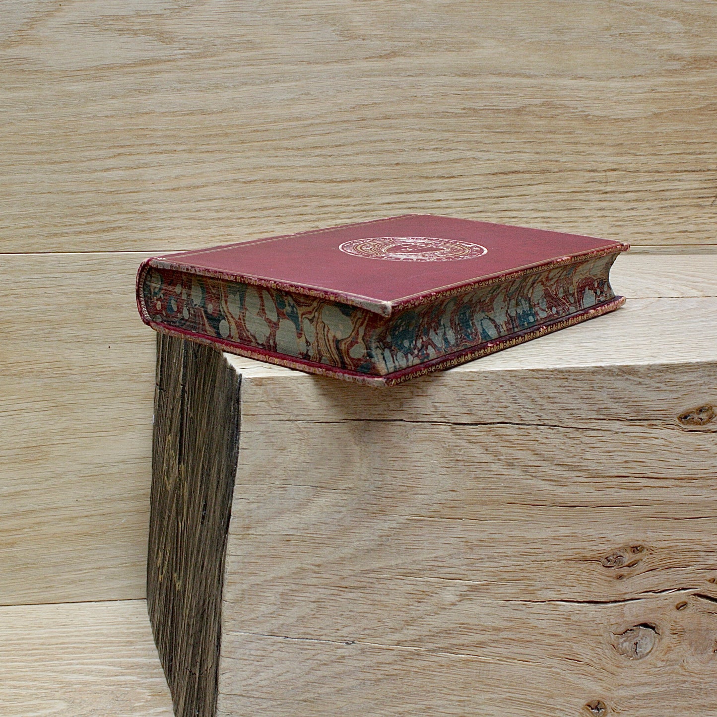 
                  
                    minstrelsy of the Scottish border by sir Walter Scott, bart.
                  
                