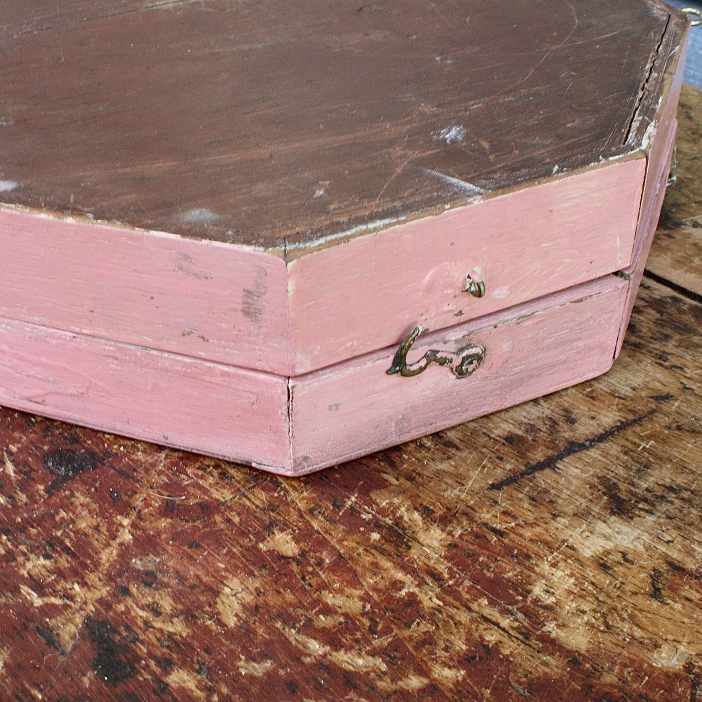 
                  
                    an antique sailors valentine " a present from st. lucia " with interesting provenance.
                  
                