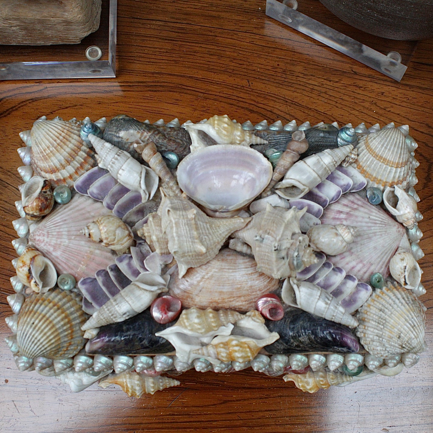 
                  
                    a sweetheart shell box.
                  
                