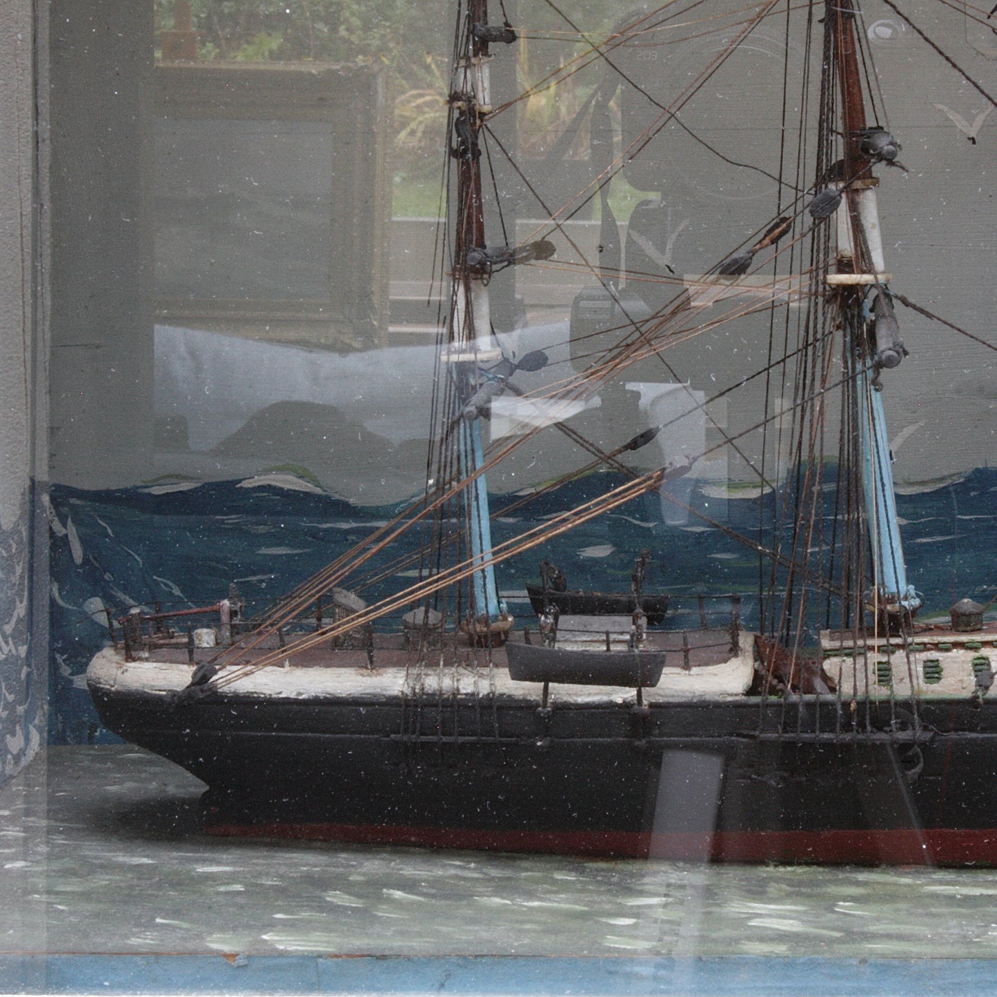 
                  
                    an antique ship in a box
                  
                