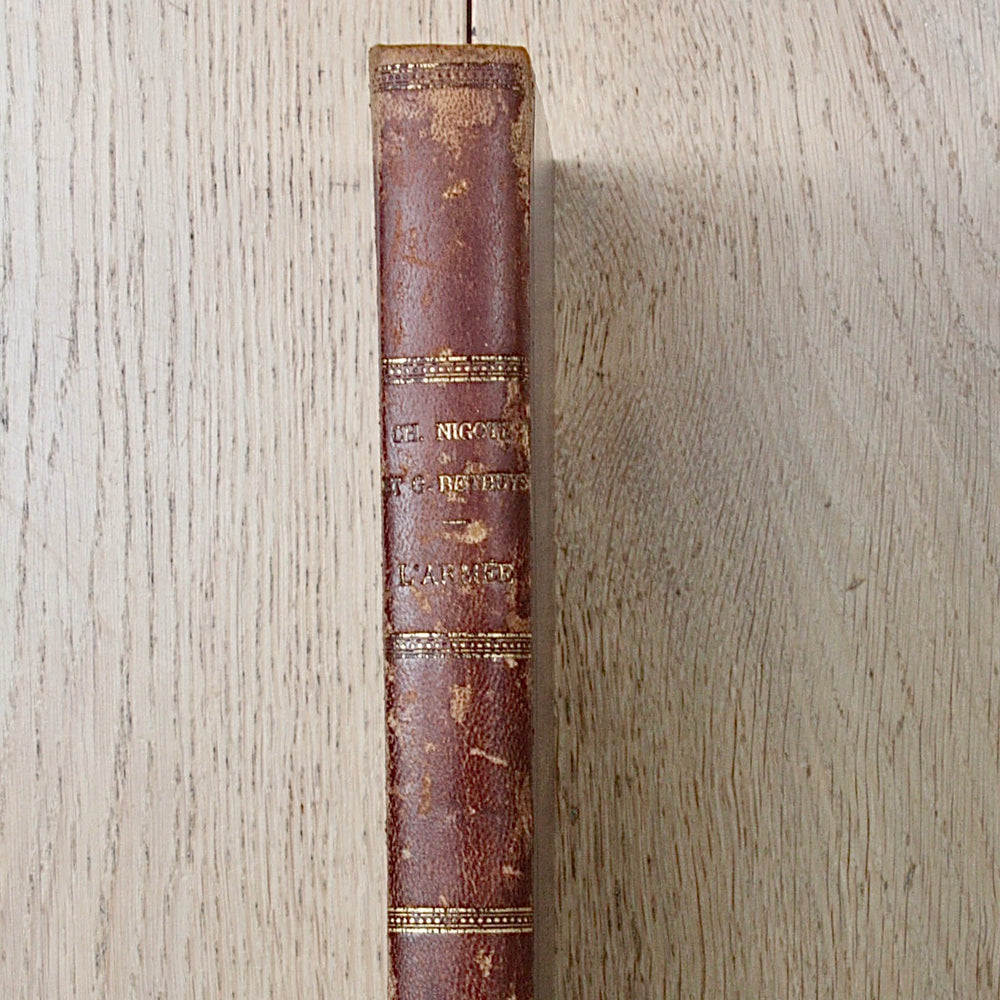 
                  
                    " l'Armee ".by Commandant Ch. Nigote et G. Bethuys
                  
                