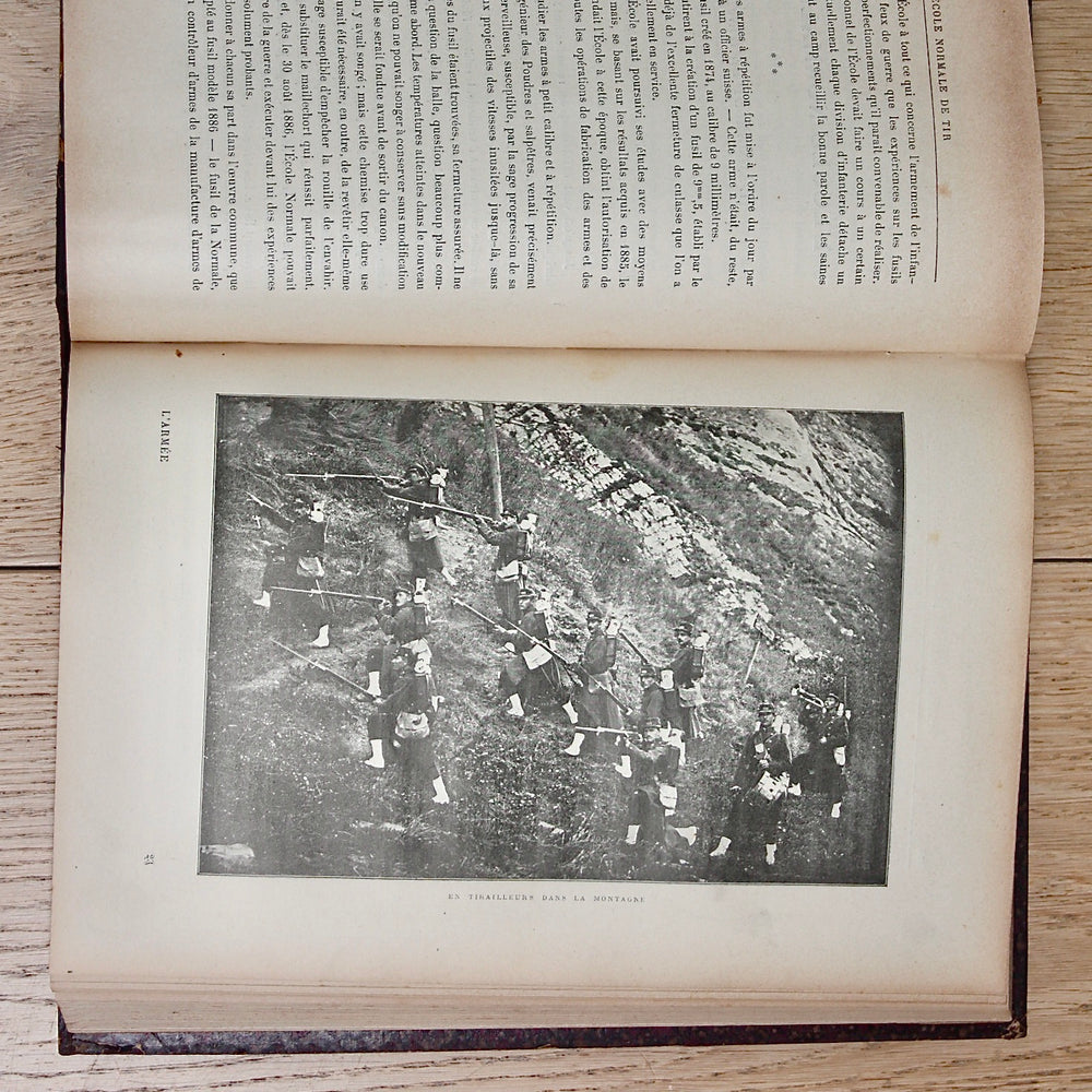 
                  
                    " l'Armee ".by Commandant Ch. Nigote et G. Bethuys
                  
                