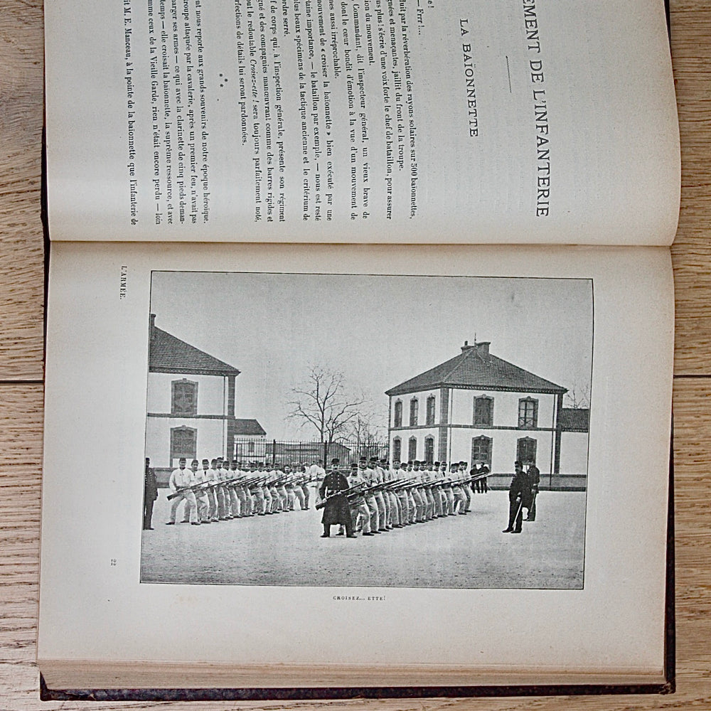 
                  
                    " l'Armee ".by Commandant Ch. Nigote et G. Bethuys
                  
                